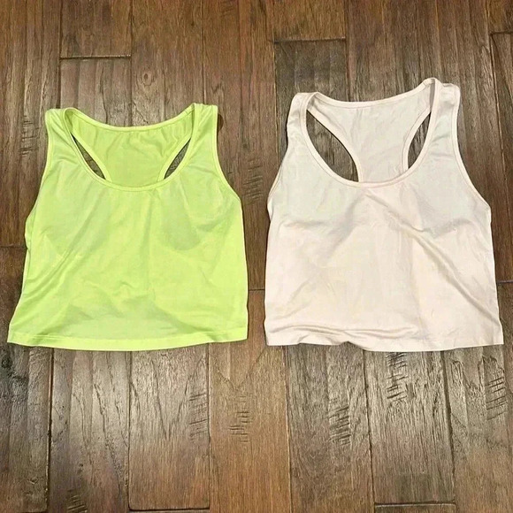 Forget Me Not Set of 2 XL Yogalicious Tank Tops (Tags were removed!) - Picture 4 of 13